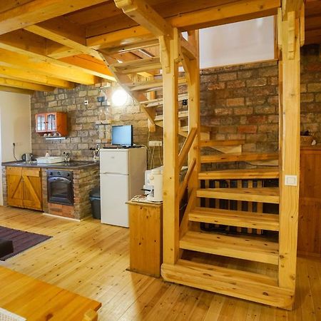 Borház Apartman Eger Esterno foto